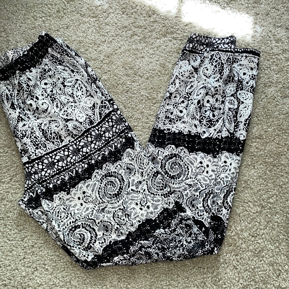 Black and white leggings